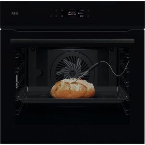 Фурна с AssistedCooking и пиролитично почистване AEG NBE7P631AB
