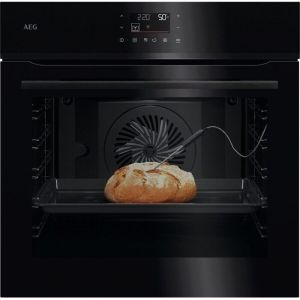 Фурна AEG NBA5P53KAB 5000 SurroundCook със SteamBake и прясно изпечен хляб